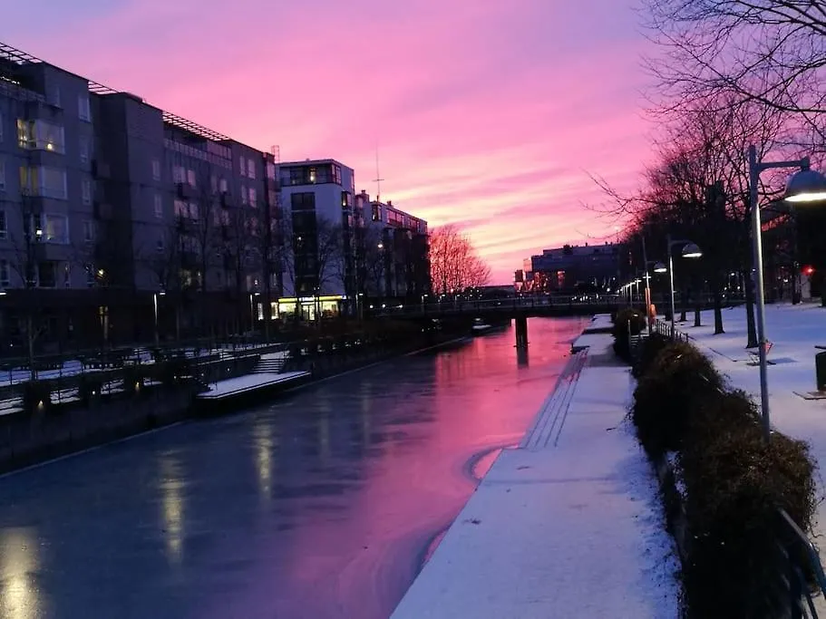 Studio - Nearby Centrum & Metro Helsinki